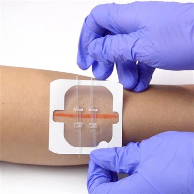 Notfallversorgungen verstärkte Klebstreifen für selbstklebende Hautverschlüsse Bandaids im Freien